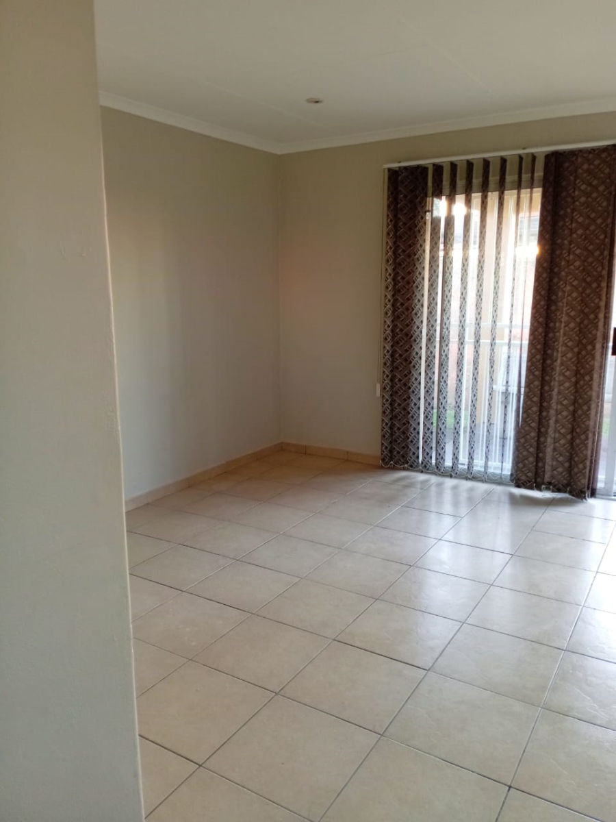 To Let 1 Bedroom Property for Rent in Secunda Mpumalanga