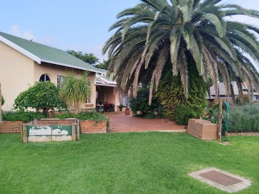 To Let 3 Bedroom Property for Rent in Dennesig Mpumalanga