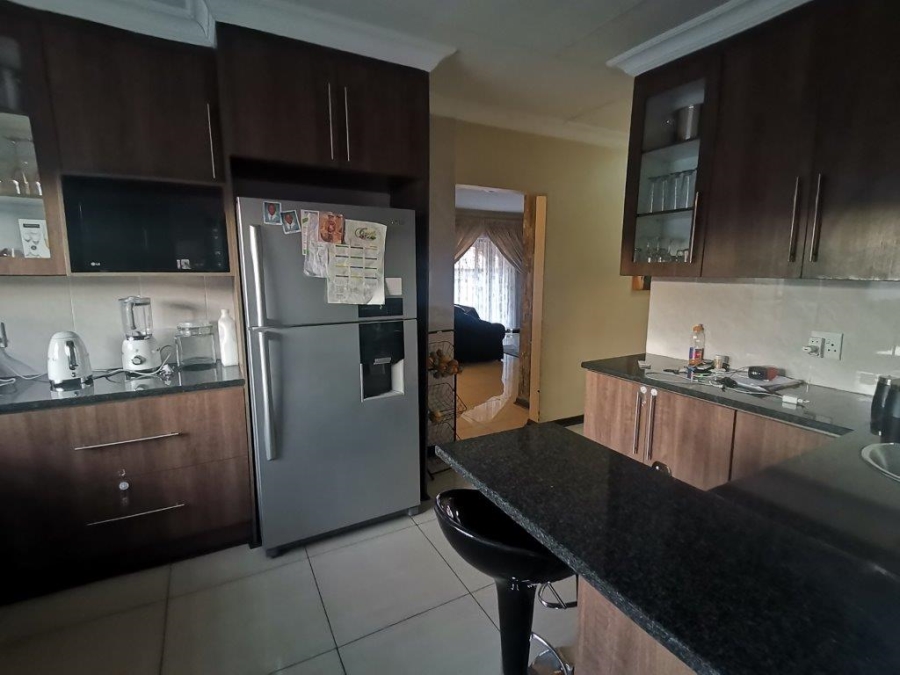 To Let 4 Bedroom Property for Rent in Aerorand Mpumalanga