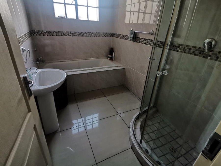 To Let 4 Bedroom Property for Rent in Aerorand Mpumalanga