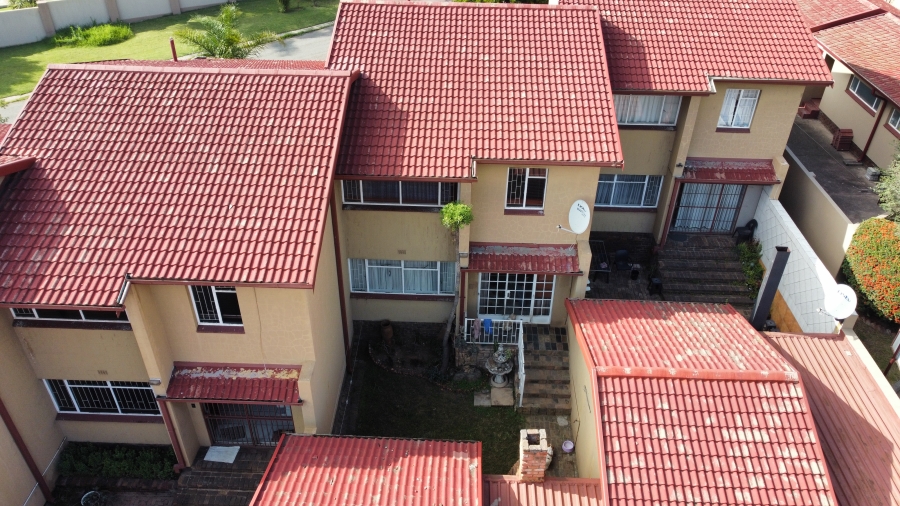 3 Bedroom Property for Sale in Die Heuwel Ext 1 Mpumalanga