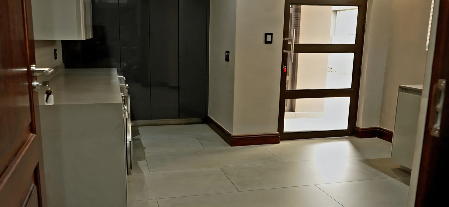 6 Bedroom Property for Sale in Bankenveld Mpumalanga