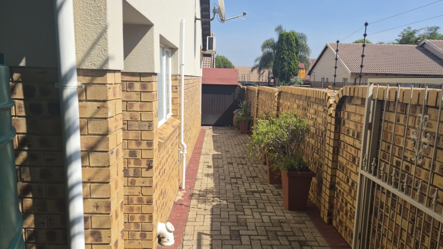 3 Bedroom Property for Sale in Del Judor Ext 4 Mpumalanga