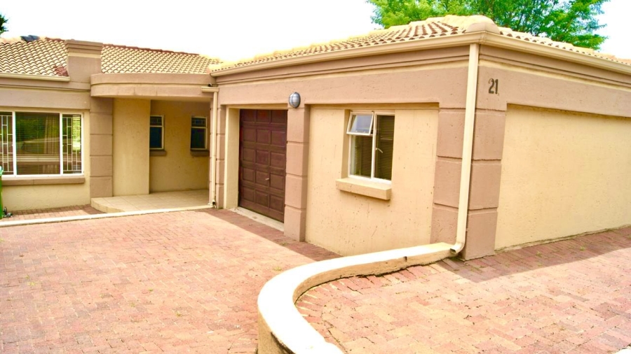To Let 3 Bedroom Property for Rent in Bankenveld Estate Mpumalanga
