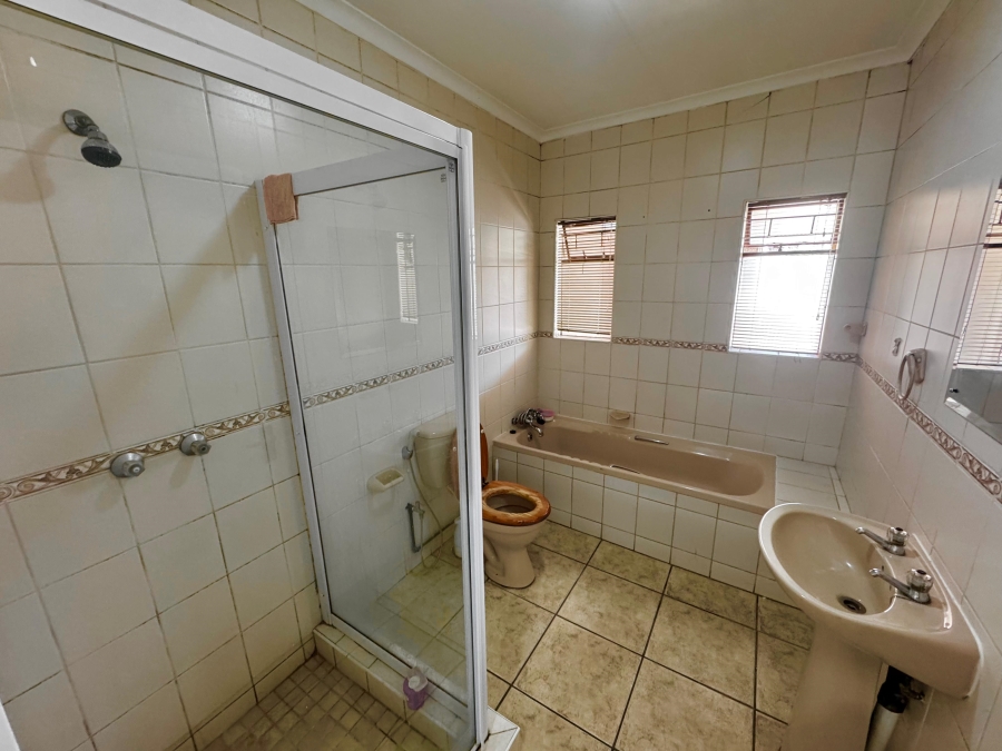 To Let 3 Bedroom Property for Rent in Bankenveld Estate Mpumalanga