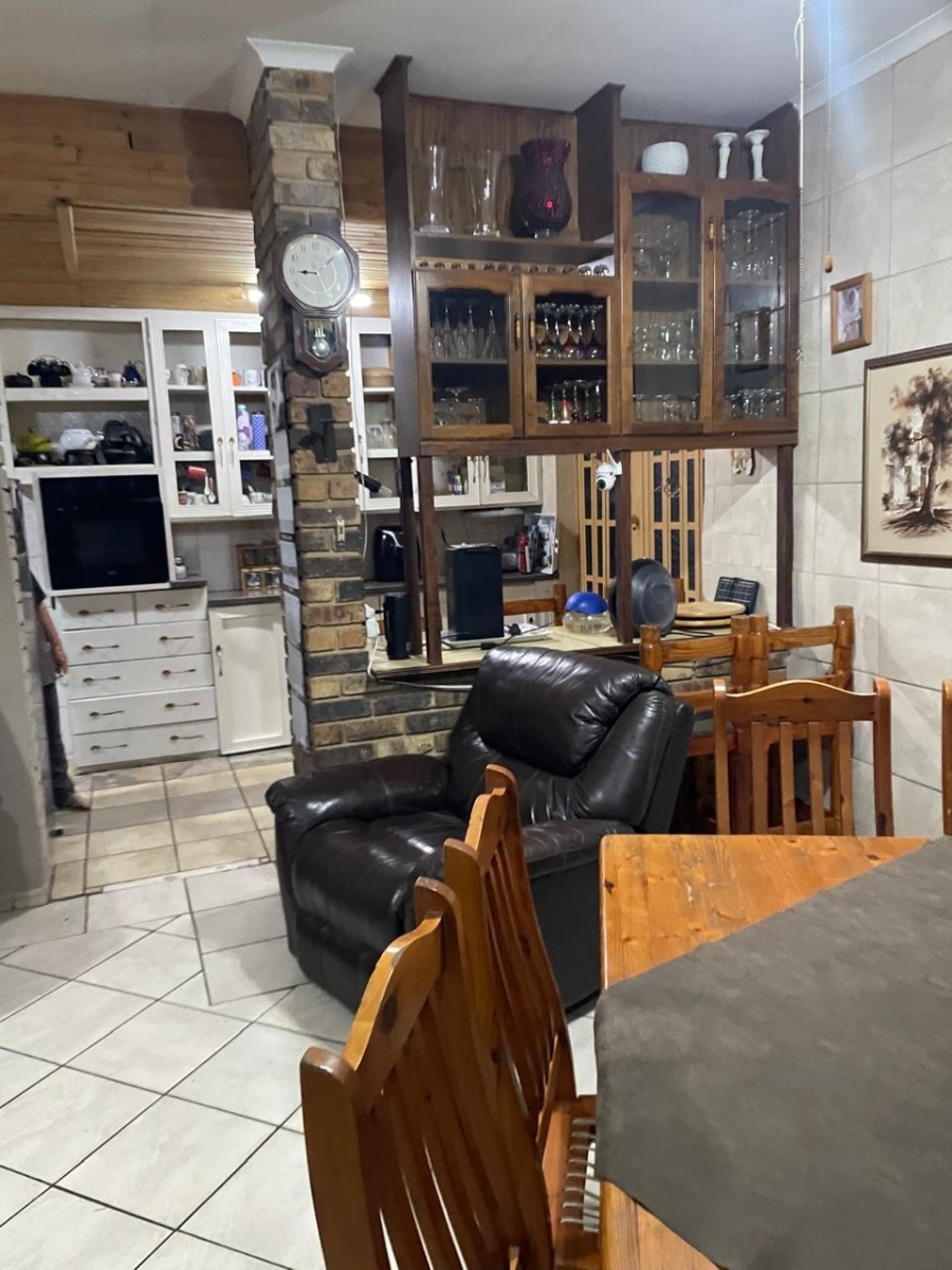 3 Bedroom Property for Sale in Model Park Mpumalanga