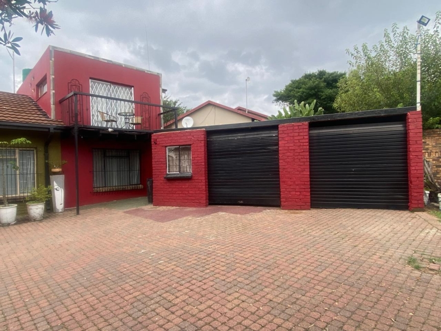3 Bedroom Property for Sale in Model Park Mpumalanga
