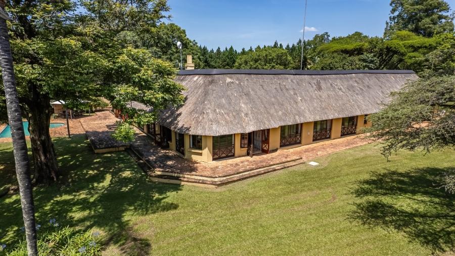 6 Bedroom Property for Sale in White River Estates Mpumalanga