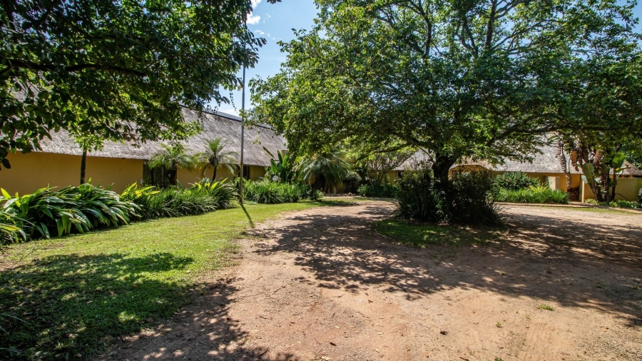 6 Bedroom Property for Sale in White River Estates Mpumalanga