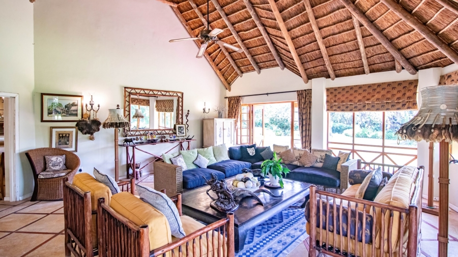 6 Bedroom Property for Sale in White River Estates Mpumalanga