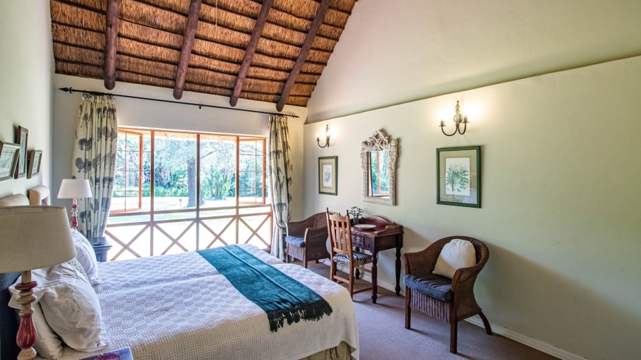 6 Bedroom Property for Sale in White River Estates Mpumalanga