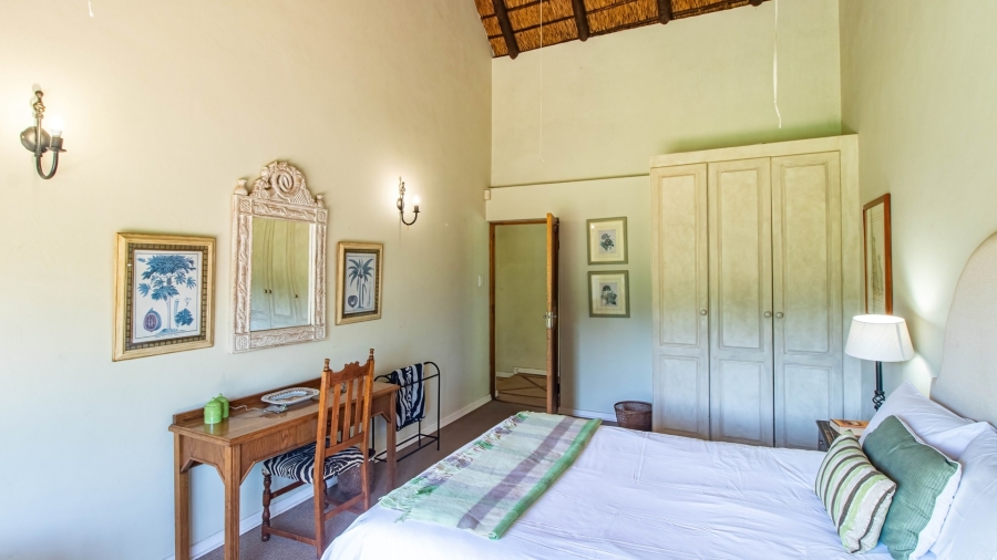 6 Bedroom Property for Sale in White River Estates Mpumalanga