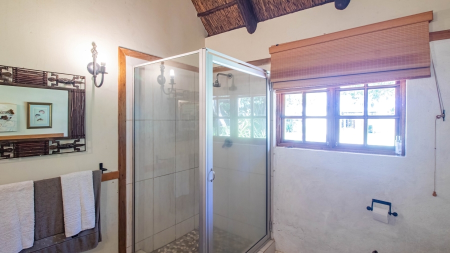 6 Bedroom Property for Sale in White River Estates Mpumalanga