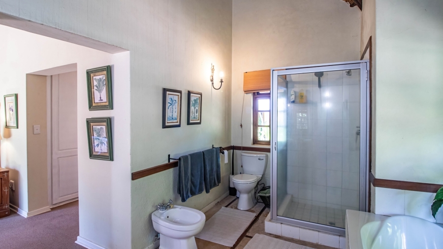 6 Bedroom Property for Sale in White River Estates Mpumalanga