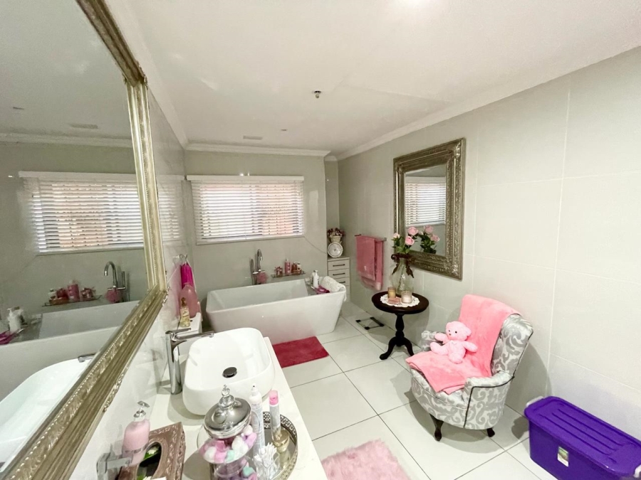 3 Bedroom Property for Sale in Noordrand Mpumalanga