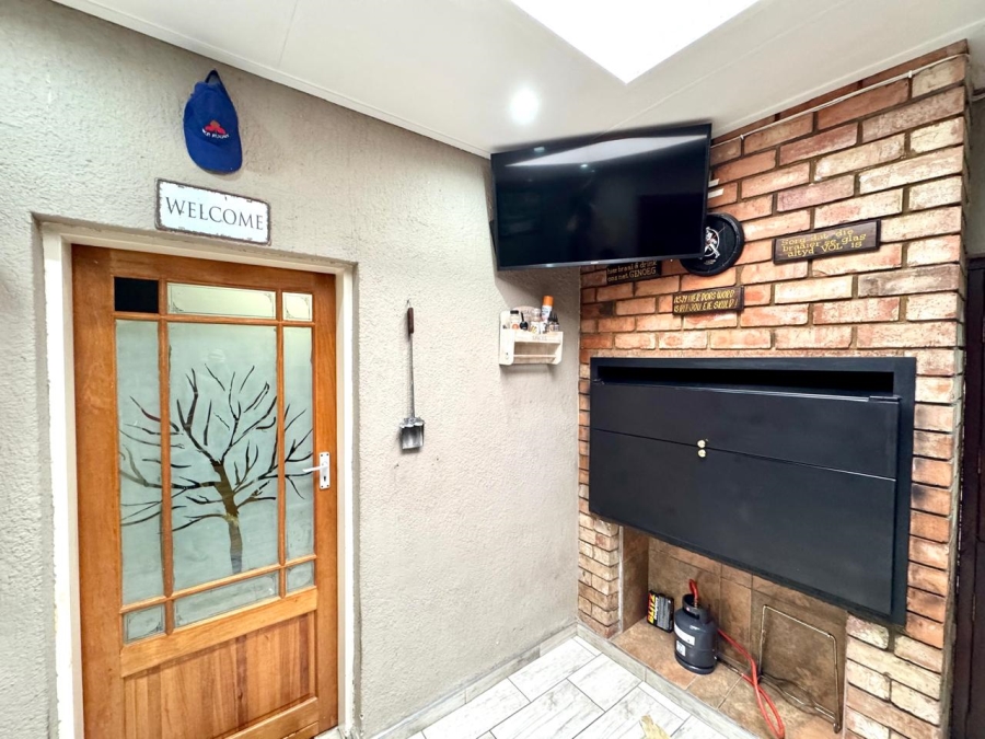 4 Bedroom Property for Sale in Secunda Mpumalanga