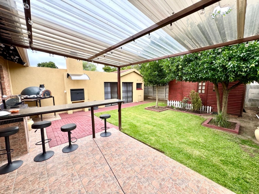 4 Bedroom Property for Sale in Secunda Mpumalanga