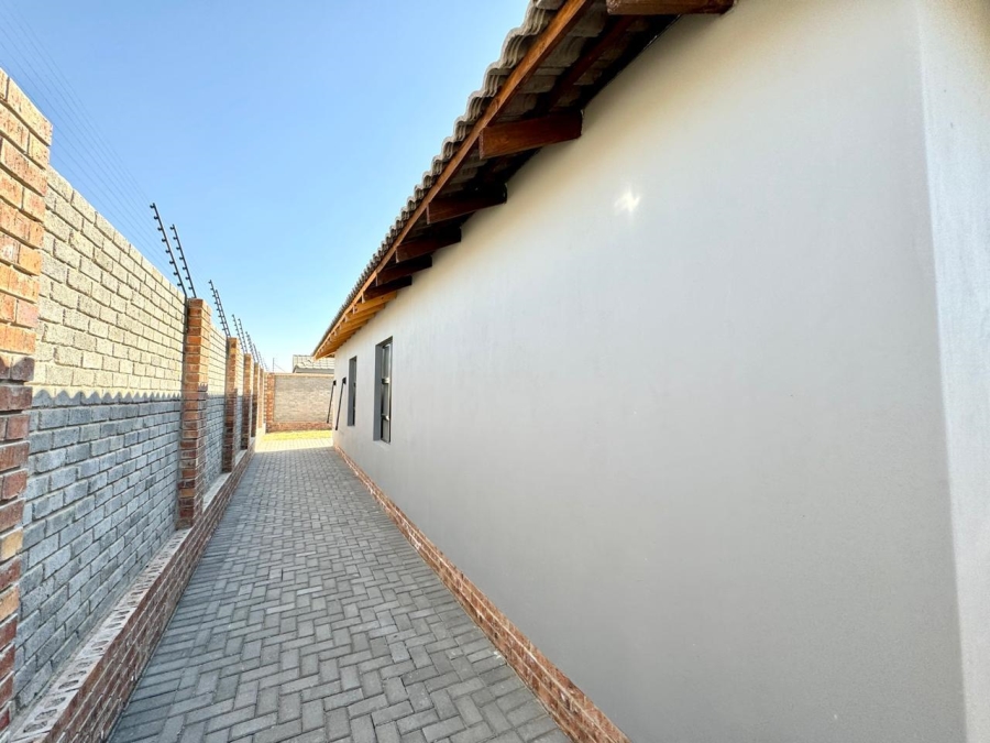 3 Bedroom Property for Sale in Secunda Mpumalanga