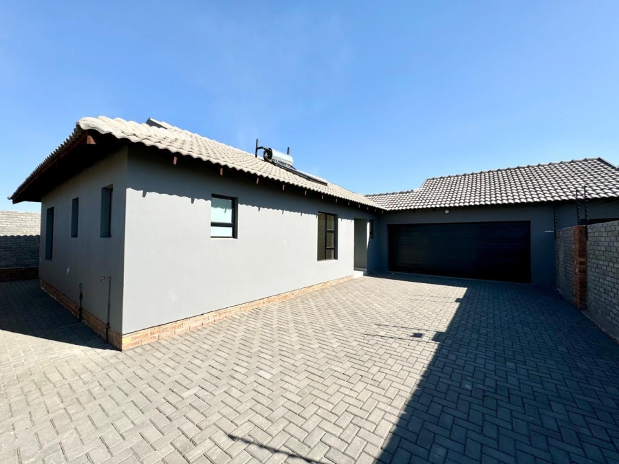3 Bedroom Property for Sale in Secunda Mpumalanga