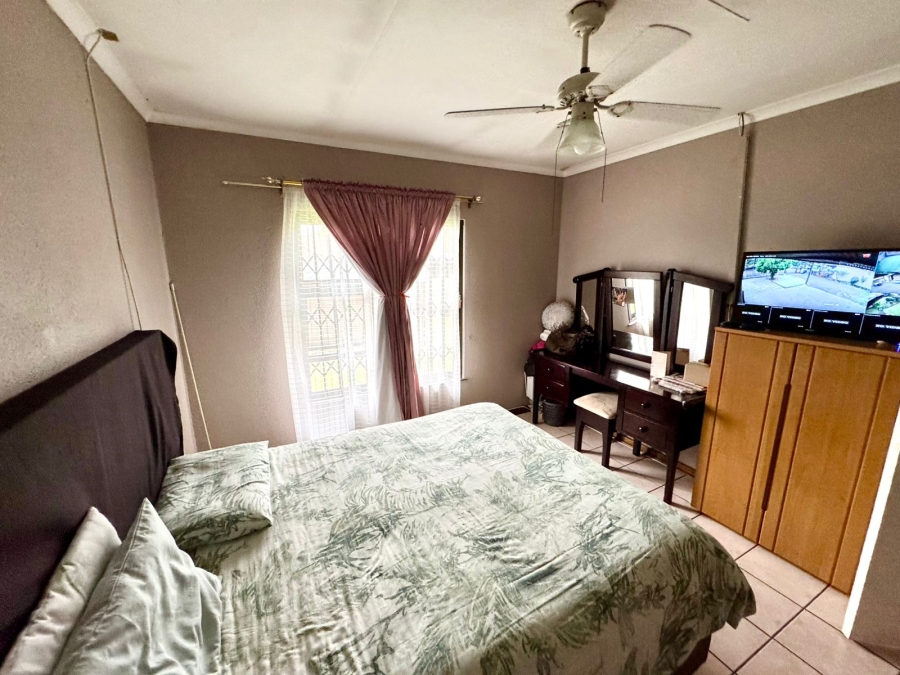 4 Bedroom Property for Sale in Sunset Park Mpumalanga