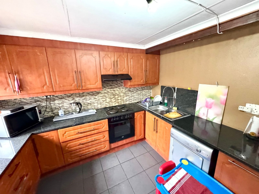 4 Bedroom Property for Sale in Sunset Park Mpumalanga