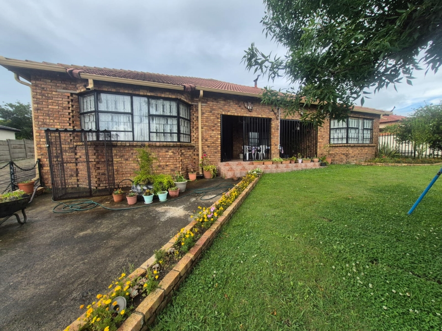 7 Bedroom Property for Sale in Evander Mpumalanga