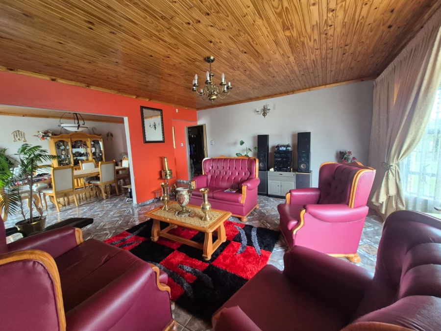 7 Bedroom Property for Sale in Evander Mpumalanga