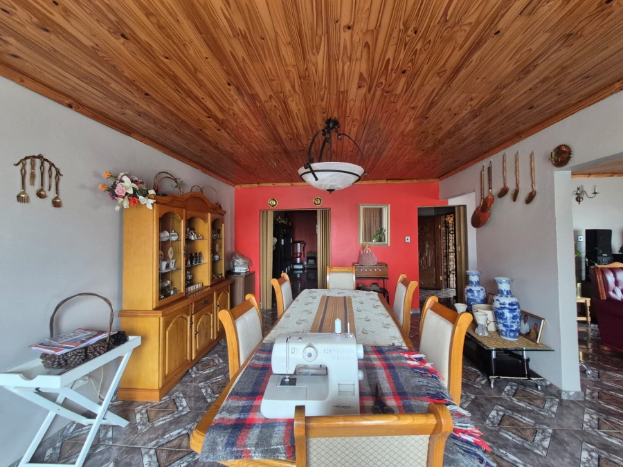 7 Bedroom Property for Sale in Evander Mpumalanga