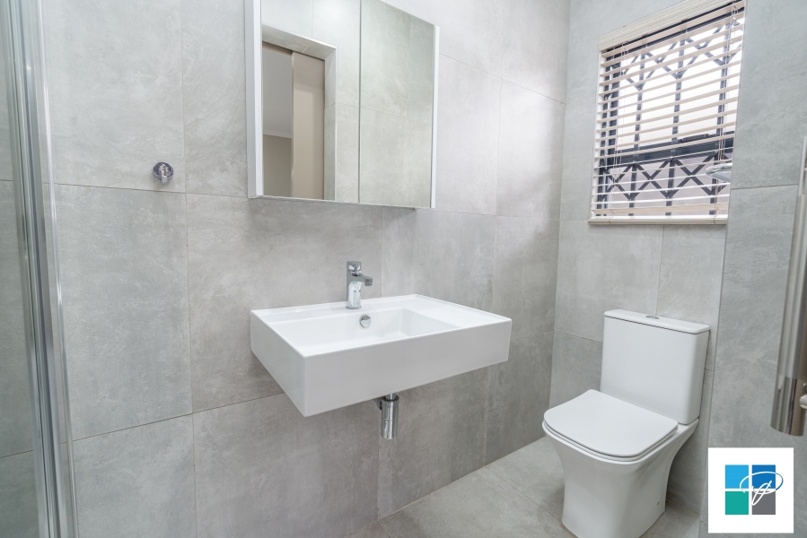 2 Bedroom Property for Sale in Suidheuwel Mpumalanga