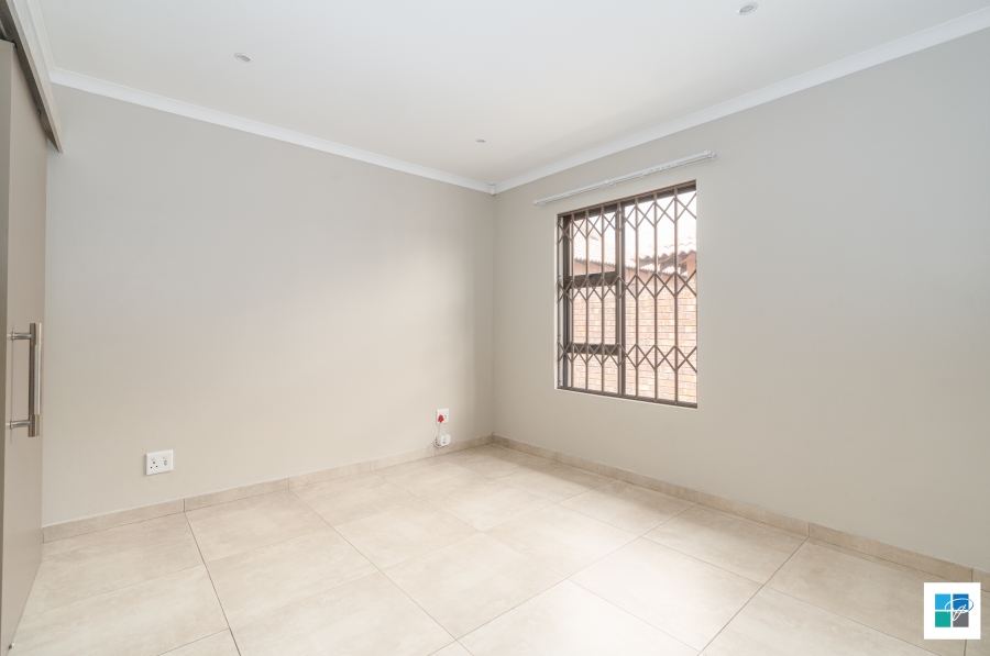 2 Bedroom Property for Sale in Suidheuwel Mpumalanga