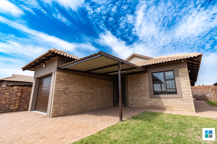 2 Bedroom Property for Sale in Suidheuwel Mpumalanga