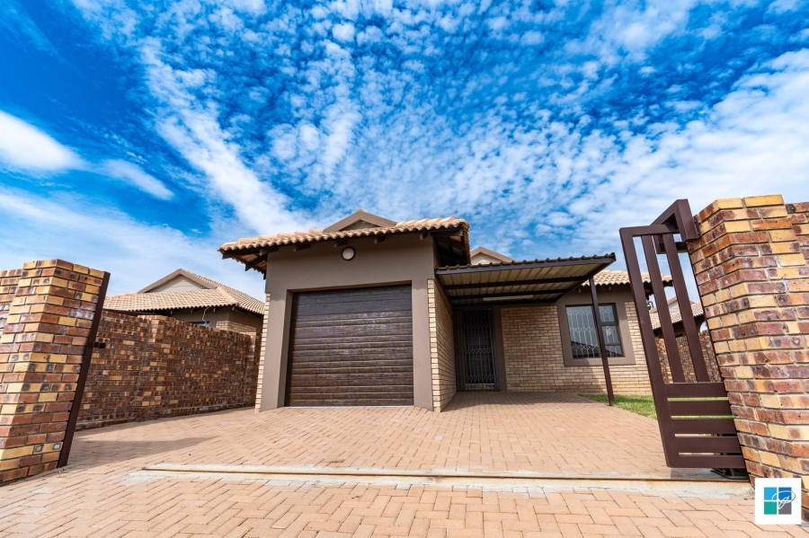 2 Bedroom Property for Sale in Suidheuwel Mpumalanga