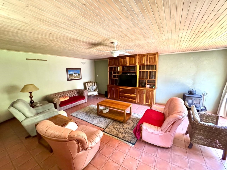 6 Bedroom Property for Sale in Kinross Mpumalanga