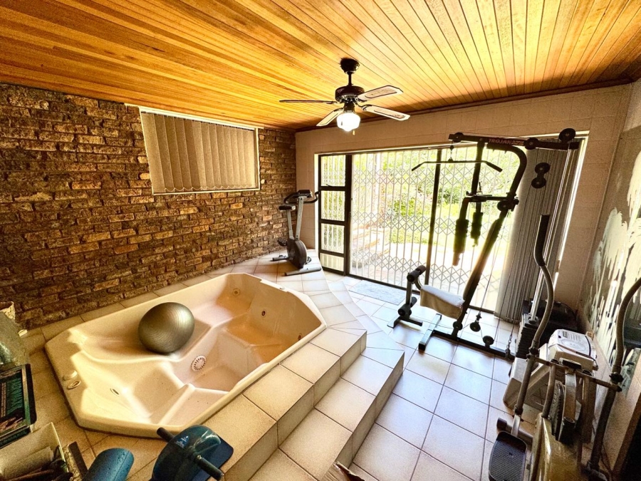 6 Bedroom Property for Sale in Kinross Mpumalanga