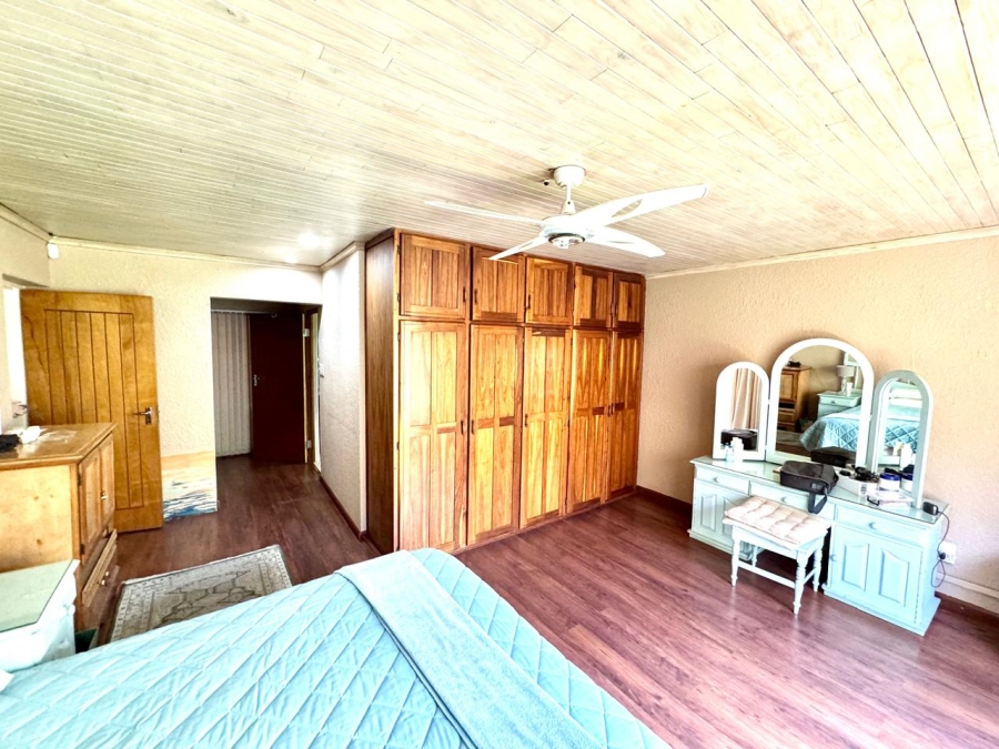 6 Bedroom Property for Sale in Kinross Mpumalanga