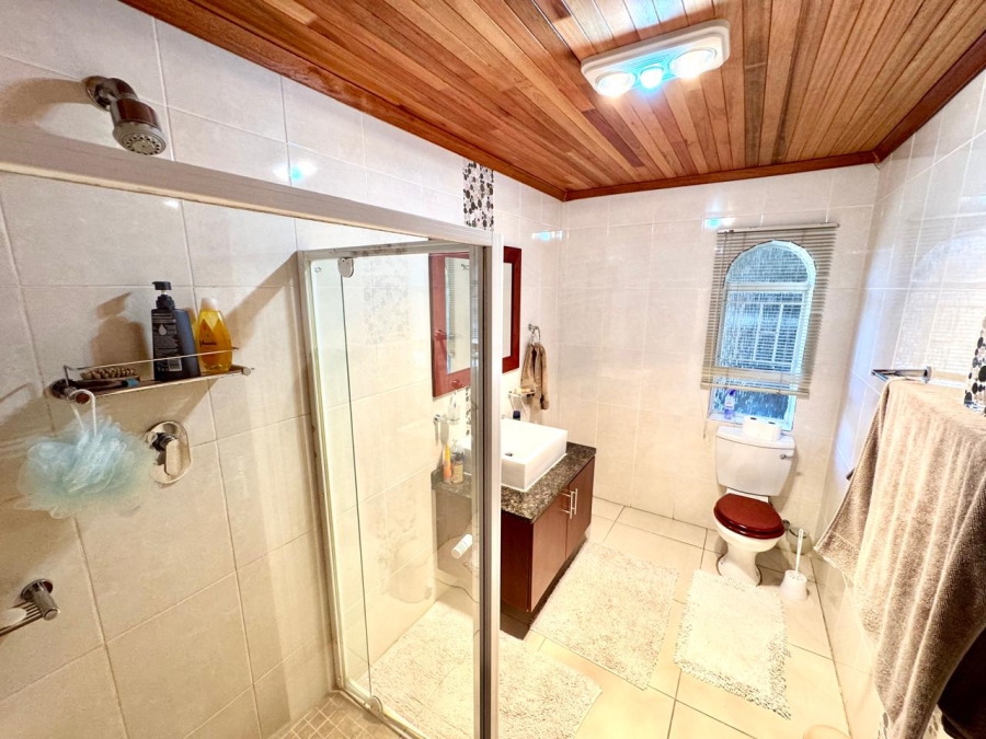 6 Bedroom Property for Sale in Kinross Mpumalanga