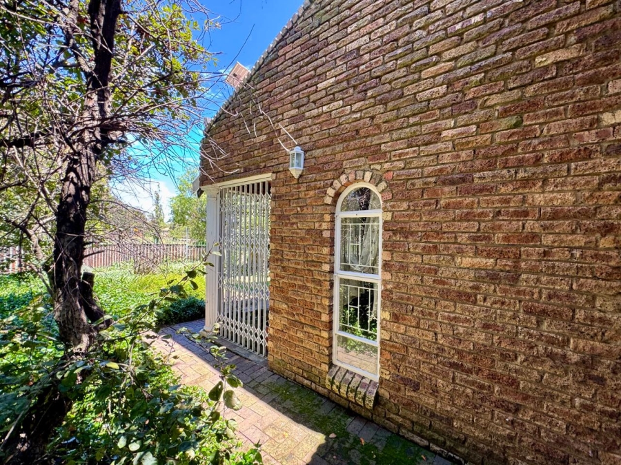 6 Bedroom Property for Sale in Kinross Mpumalanga