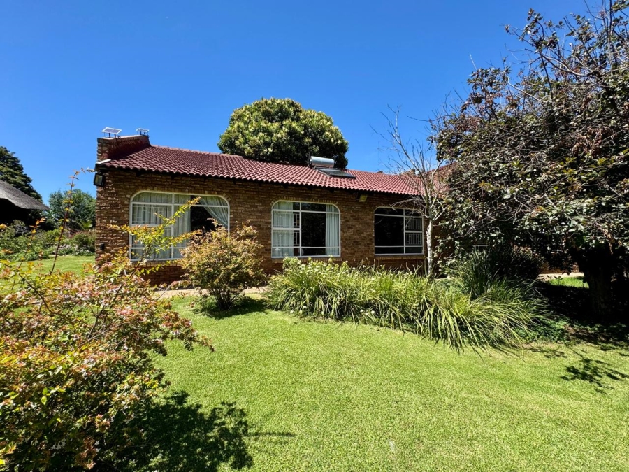 6 Bedroom Property for Sale in Kinross Mpumalanga