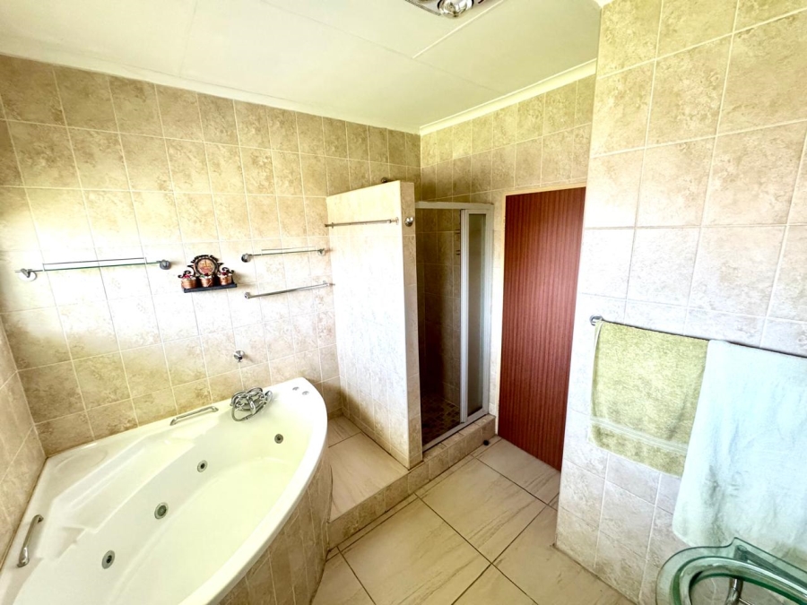 3 Bedroom Property for Sale in Kinross Mpumalanga