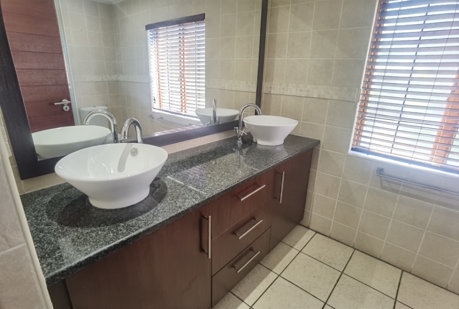 To Let 3 Bedroom Property for Rent in Steiltes Mpumalanga