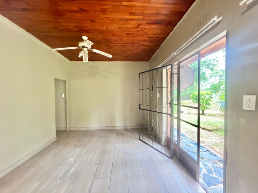 To Let 1 Bedroom Property for Rent in White River Mpumalanga