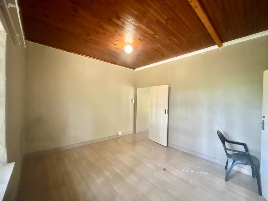 To Let 1 Bedroom Property for Rent in White River Mpumalanga