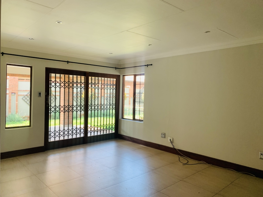 3 Bedroom Property for Sale in Aerorand Mpumalanga