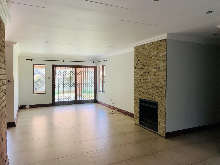 3 Bedroom Property for Sale in Aerorand Mpumalanga