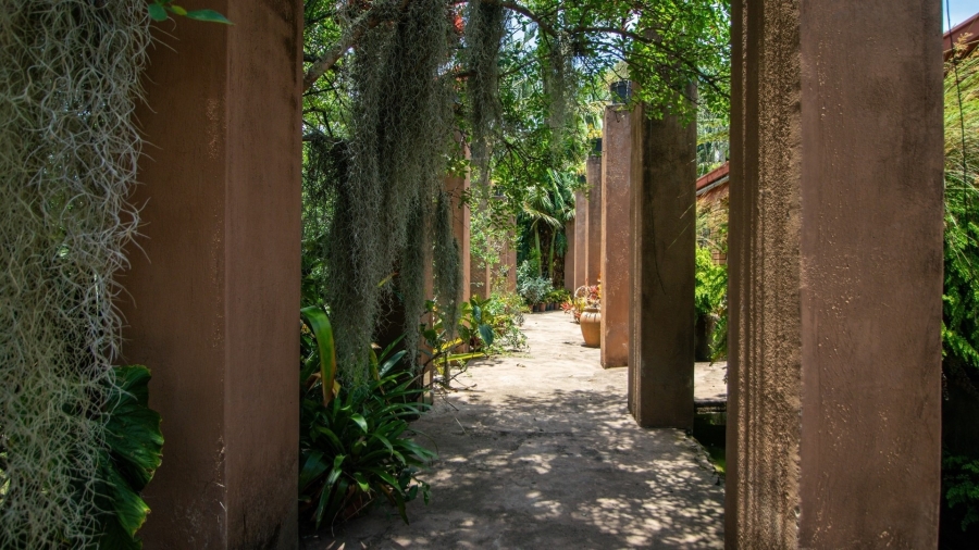 Commercial Property for Sale in White River Ext 5 Mpumalanga