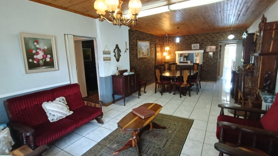 4 Bedroom Property for Sale in Die Heuwel Ext 1 Mpumalanga