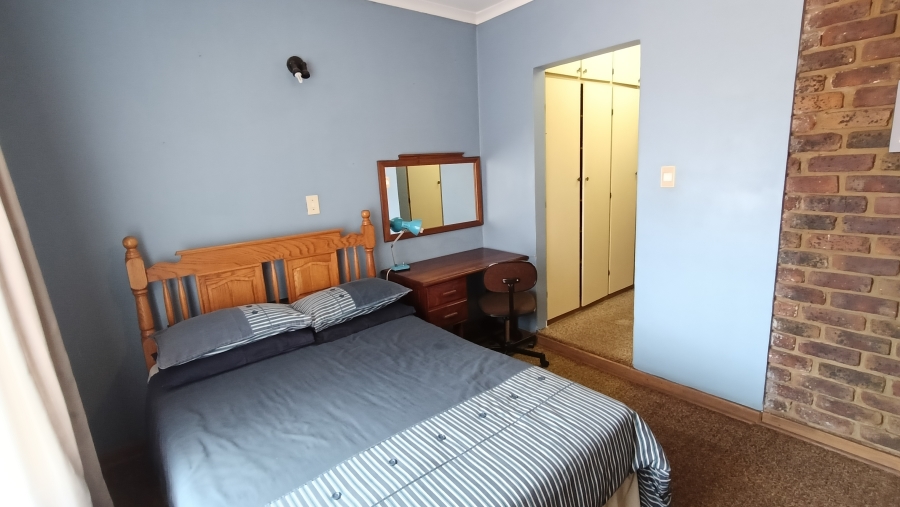 4 Bedroom Property for Sale in Die Heuwel Ext 1 Mpumalanga