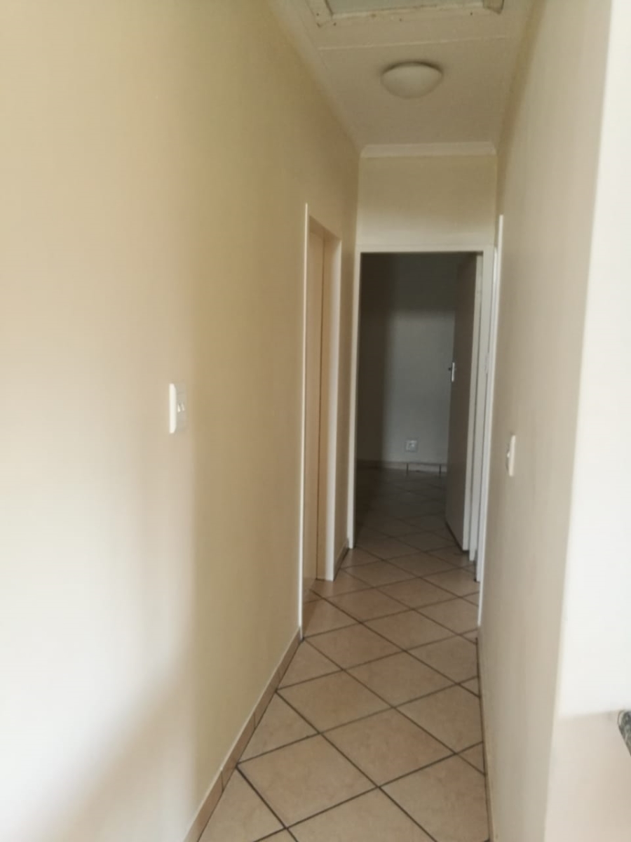To Let 2 Bedroom Property for Rent in Reyno Ridge Mpumalanga