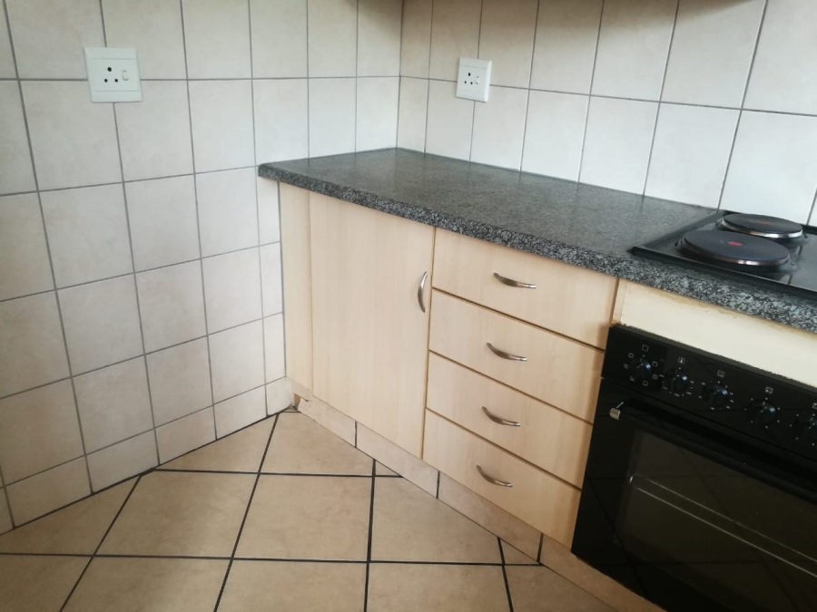To Let 2 Bedroom Property for Rent in Reyno Ridge Mpumalanga