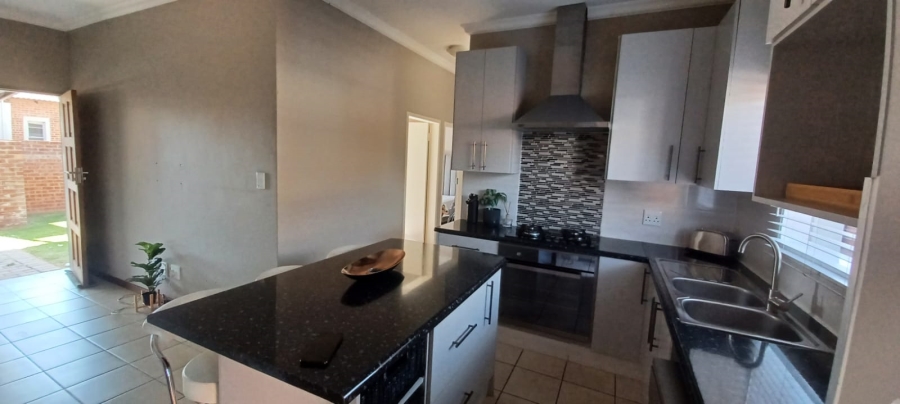 3 Bedroom Property for Sale in Terra Nova Mpumalanga